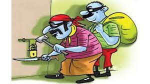 Jewelery worth 18 tolas looted after breaking into a locked house in Shindoli