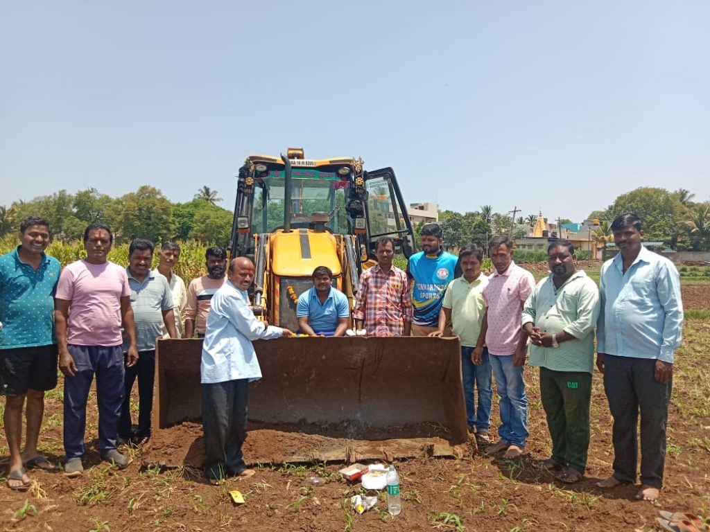 अलतगा येथील सांडपाणी निचरा कामास प्रारंभ