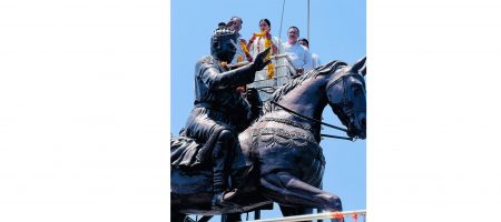 लक्ष्मी हेब्बाळकरांची हिरेबागेवाडी-बडेकोळमठाला भेट