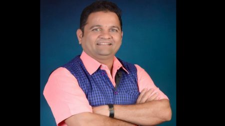 मळेवाड-कोंडुरे गावासाठी कायमस्वरुपी तलाठी द्यावा : उपसरपंच हेमंत मराठे