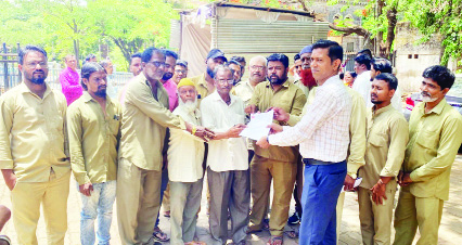 मोफत बसप्रवासाला शहरामध्ये निर्बंध घाला