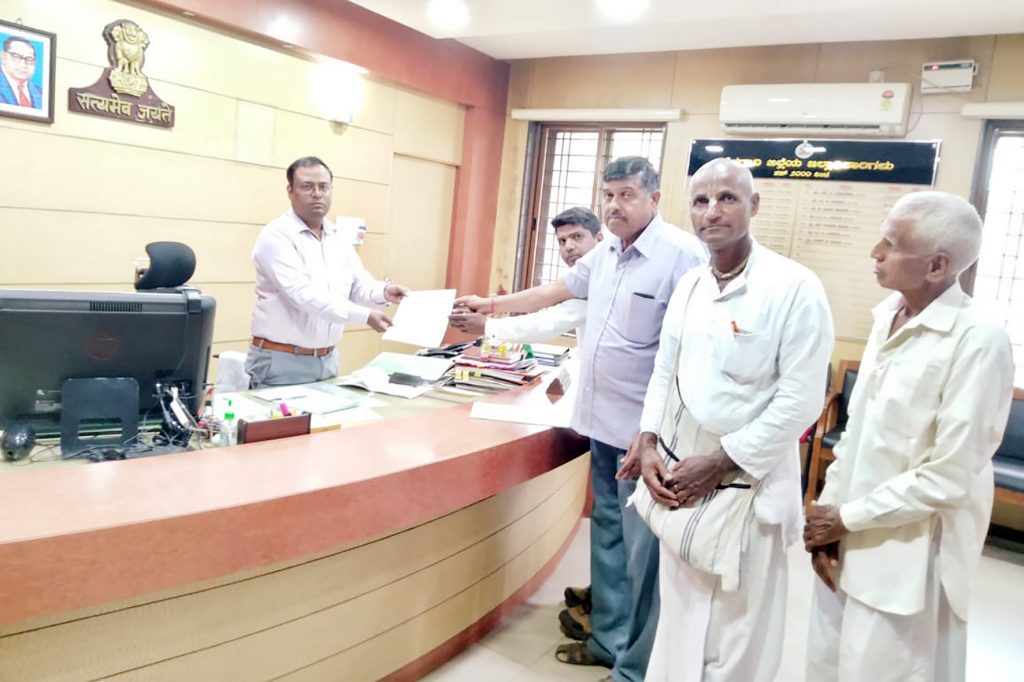 लेंडी-बळ्ळारी नाला स्वच्छ करा