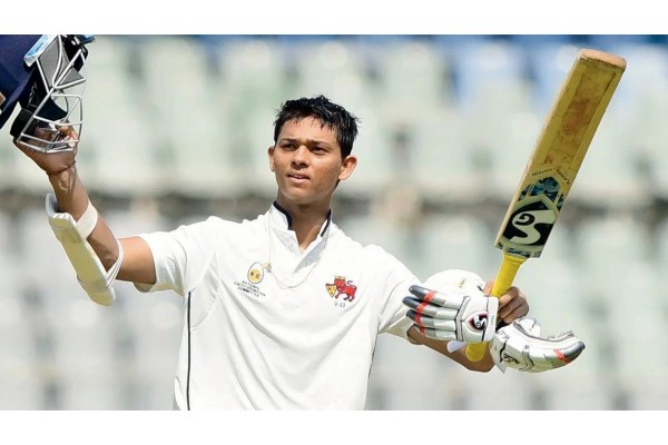 चेतेश्वर पुजाराचा पत्ता कट, जैस्वाल, सैनी, गायकवाडला संधी