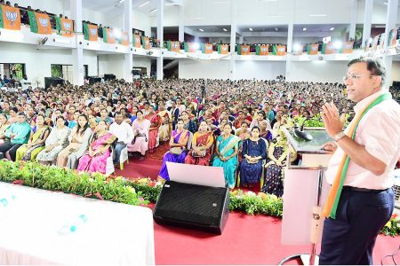 पुढील वर्षीपासून साजरा होणार गजलक्ष्मीचा उत्सव