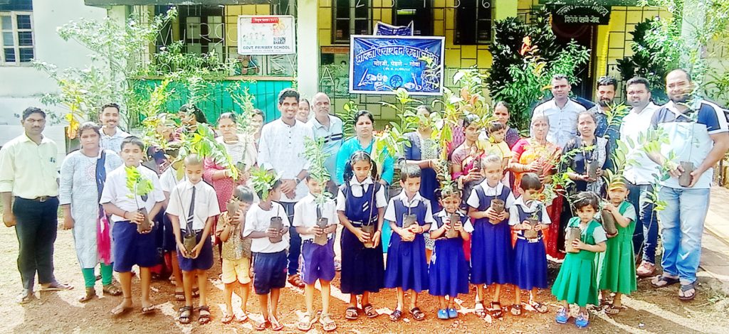 मोरजी पंचायतन कला संस्थेतर्फे वनमहोत्सव