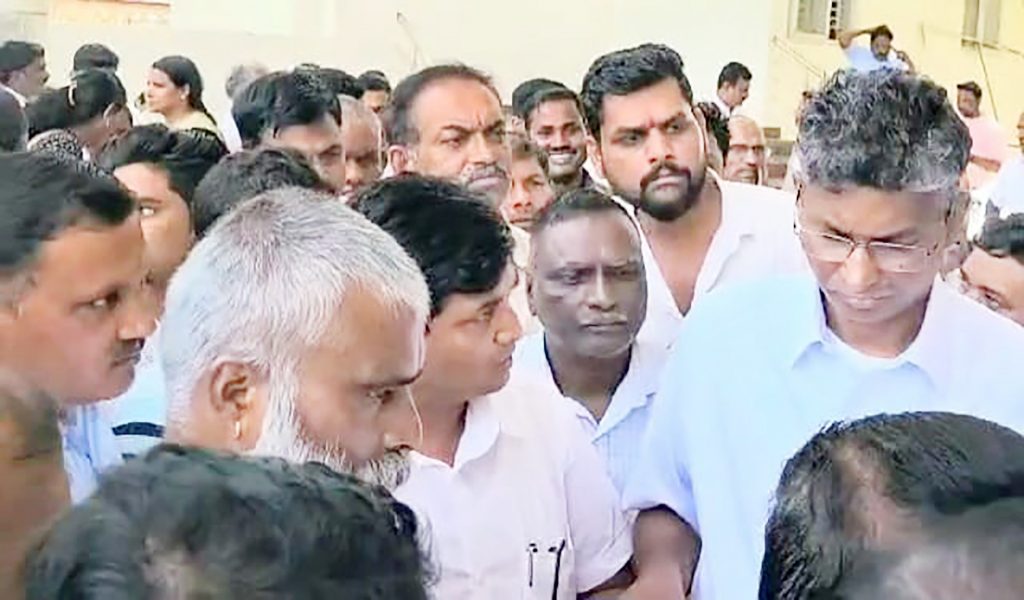 येळ्ळूरमधील ‘ते’ स्टेडियम इतर गावामध्ये करा