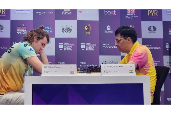 कार्लसनकडून विश्वनाथन आनंद पराभूत