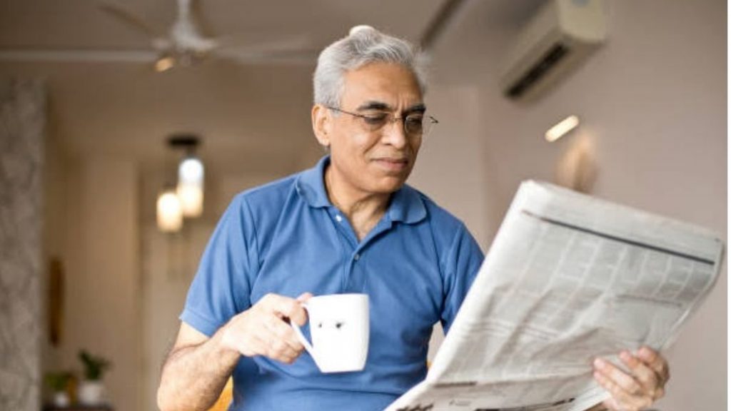 लगबग निरोपाची अन् वाढदिवसाची