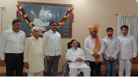 मंत्री रवींद्र चव्हाण यांनी केली पालखी मार्गाची पाहणी