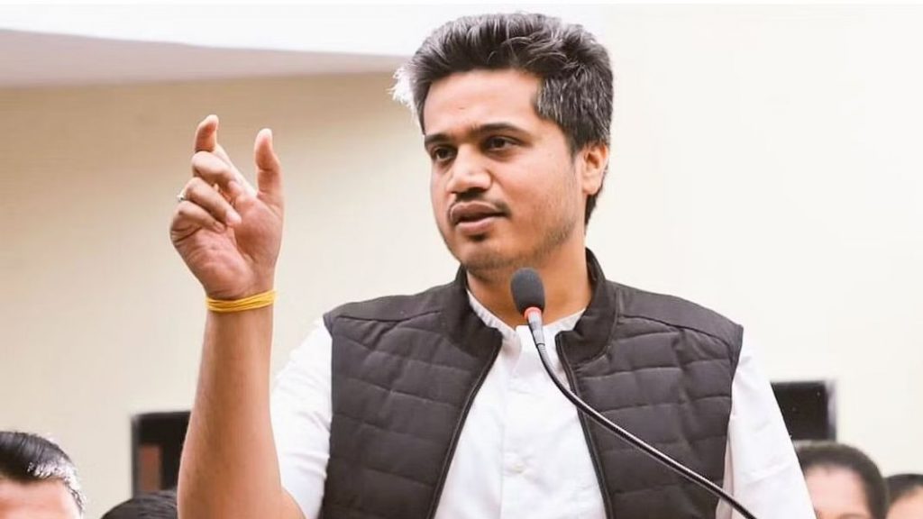 …तर तुमची झोप उडवली जाईल ; रोहित पवार यांचा इशारा