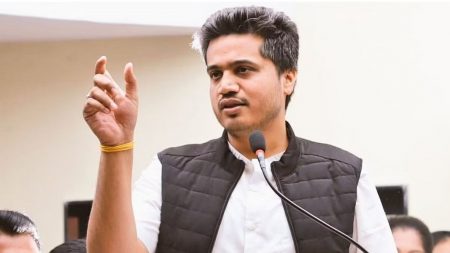 …तर तुमची झोप उडवली जाईल ; रोहित पवार यांचा इशारा