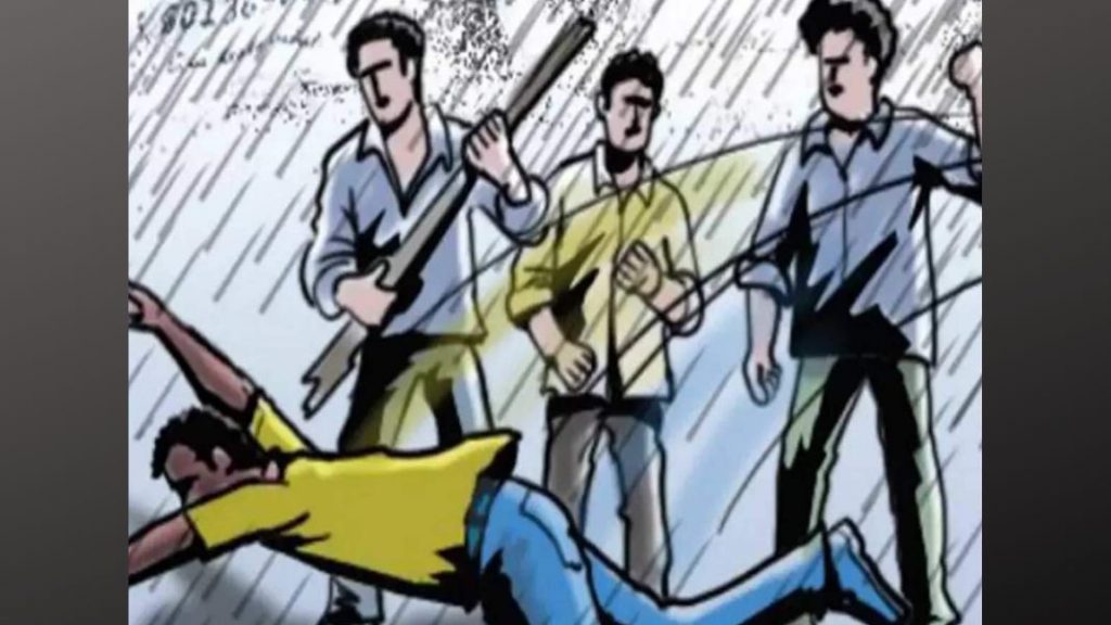 Ratnagiri : घुडे वठार येथे दोन गटात सशस्त्र हाणामारी, धारधार शस्त्रांनी एकमेकांवर केले वार two groups fights in Khadpevathar ratnagiri crime news