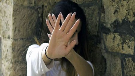 विनयभंग करणारा आणि त्यास जागा उपलब्ध करुन देणाऱ्या कॅफे मालकावर होणार कारवाई ; शहापूर पोलिसांची माहिती Action taken against cafe owner Shahapur police