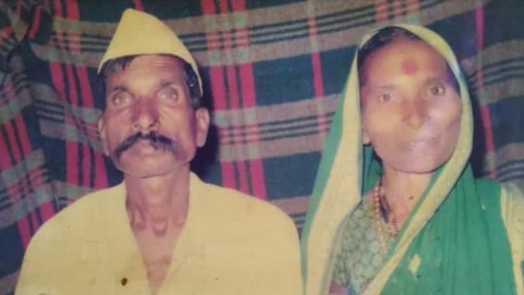 आजाराला कंटाळले,स्वत:चं रचलं सरण अन् राहत्या घरात वृध्द दाम्पत्यांनी केली आत्महत्या; वेतवडेतील घटना Elderly couple commits suicide in Vetwade