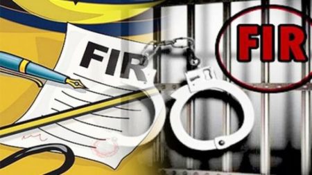 बेकायदेशीर जमाव गोळा करून धाक दाखवल्या प्रकरणी टोप येथील पाच जणांविरोधात गुन्हा दाखल A case has been registered against five people