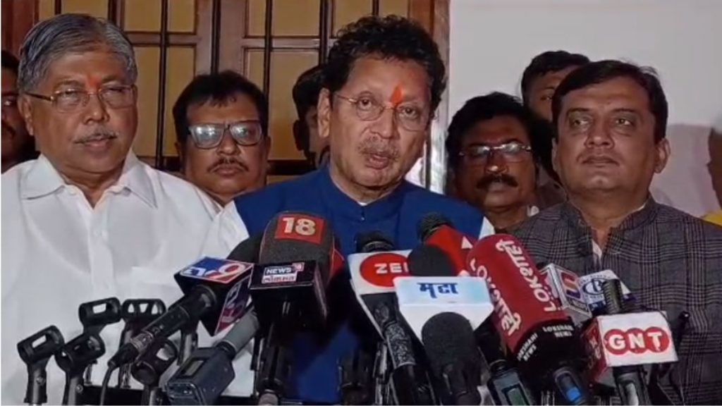 Deepak Kesarkar On Sanjay Raut Aditya Thackeray