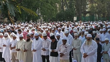 Eid Namaz Pathan Hupari