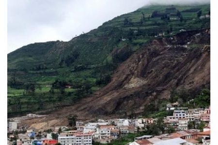 चीनमध्ये दरड कोसळून 14 जणांचा मृत्यू