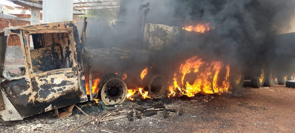 भीषण अपघातामुळे सुकेकुळणमध्ये उद्रेक