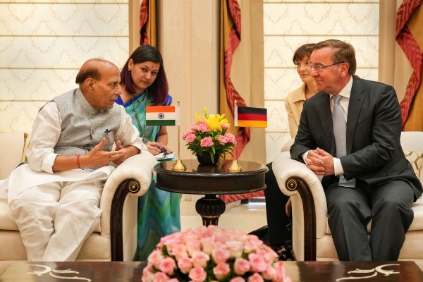 6 पाणबुड्यांच्या निर्मितीच्या करारासमीप भारत अन् जर्मनी