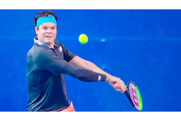 रेऑनिकची विजयी सलामी