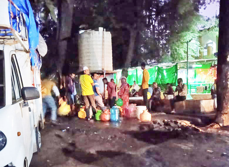 योग्य नियोजनाअभावी ग्रामस्थांची पाण्यासाठी भटकंती