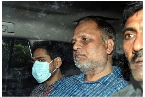 सत्येंद्र जैन यांना रुग्णालयातून मिळाला डिस्चार्ज