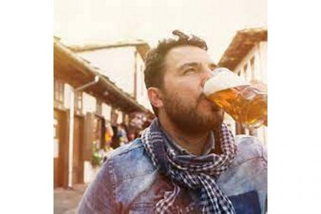 मद्यपान करण्याचा मिळणार पगार