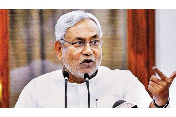 नितीशकुमारांना नकोय ‘इंडिया’चे निमंत्रकपद? Congress neglecting the alliance: Nitish Kumar