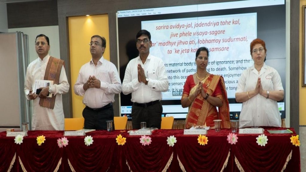 सिंधुदुर्गच्या सुकन्या डॉ.भद्रप्रिया परब यांचा मुंबईत सत्कार