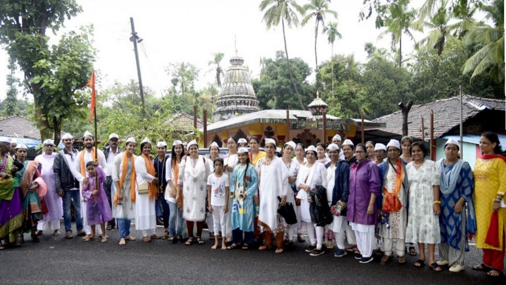 वेंगुर्ला ते कालवी बंदर विठ्ठल भक्तांची आषाढी पायी वारी