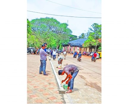 Painting of parking lot in collector premises
