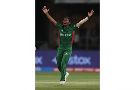 भारत प्रथमच बांगलादेशकडून पराभूत