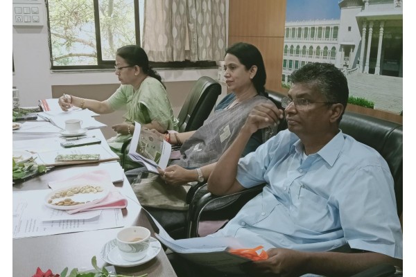 विकासकामांतील सावळा गोंधळ दूर करा