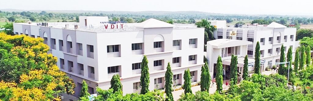 विश्वनाथ देशपांडे इन्स्टिट्यूटला नॅक अ श्रेणीत Vishwanath Deshpande Institute in NAAC A category