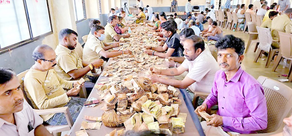 1.37 crore in Yallamma Devi's donation box