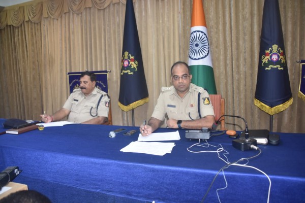 जिल्हा पोलीसप्रमुखांचा 16 वा ‘फोन ईन’ यशस्वी District Police Chief's 16th 'Phone In' successful