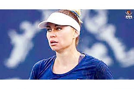 व्होनारेव्हाला पोलंडमध्ये प्रवेशबंदी