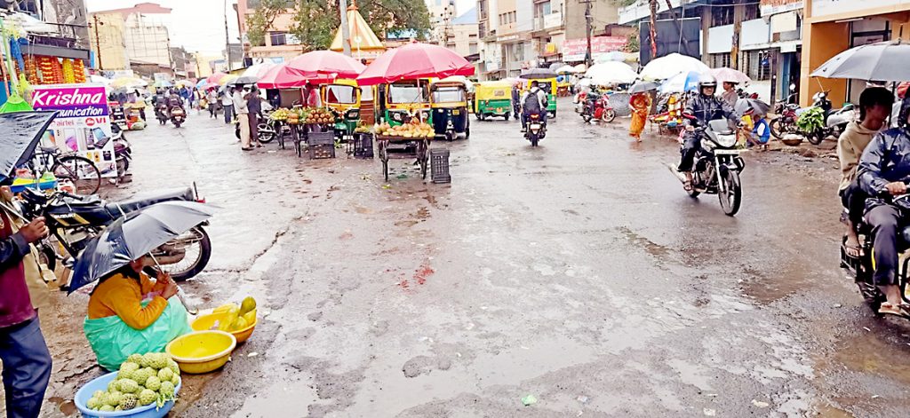 Rainy Sunday : Continuous, heavy