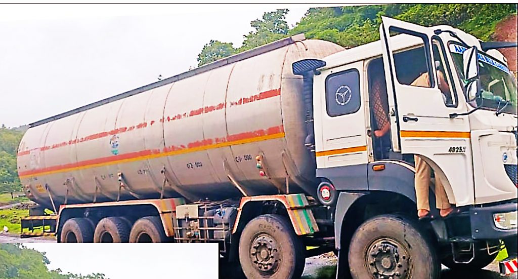 Explosives filled with tankers caused excitement