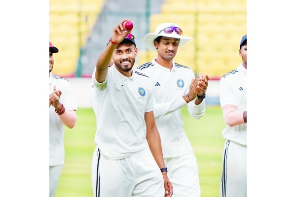 South division team wins