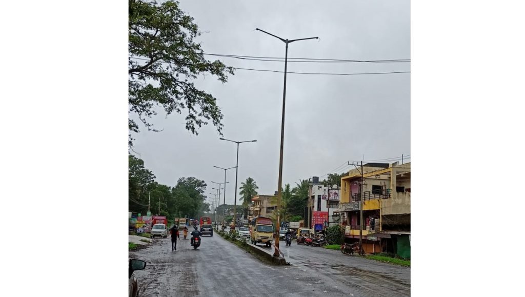 Hindalga-Vengurla road has become an accident trap