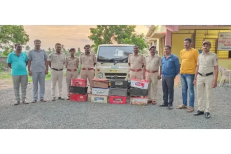 Harugeri Police Arrests Miraje Gang Who Steal Batteries
