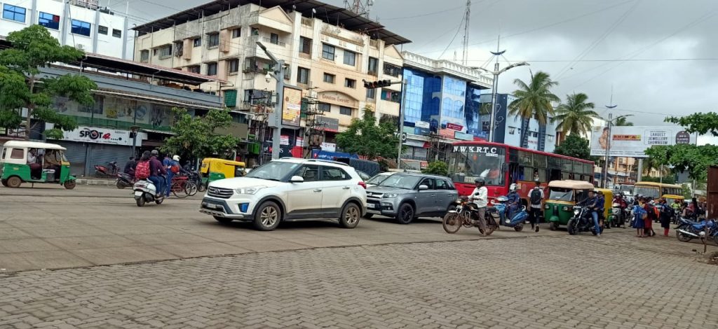 आरपीडी चौकातील सिग्नल तीन महिन्यांनंतर पुन्हा कार्यरत