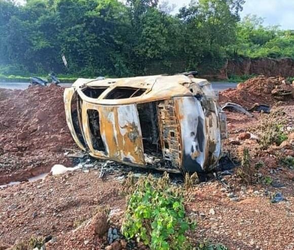 A car caught fire after an accident in Malpe