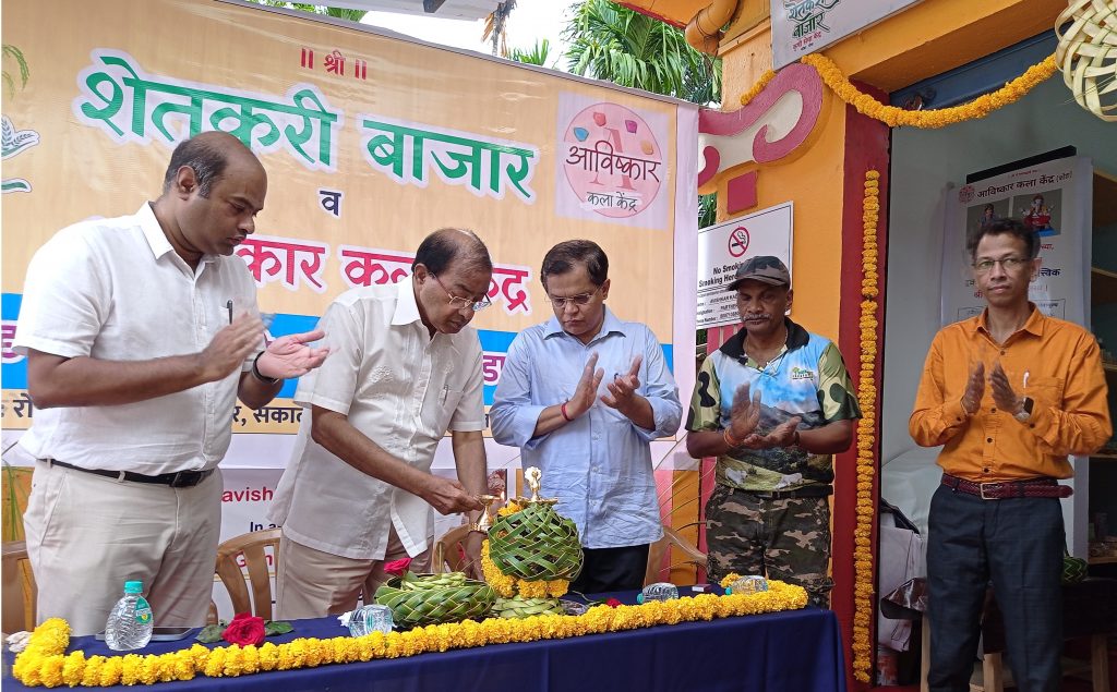 जमीन राखण्यासाठी लागवड करावी Cultivation should be done to maintain the land