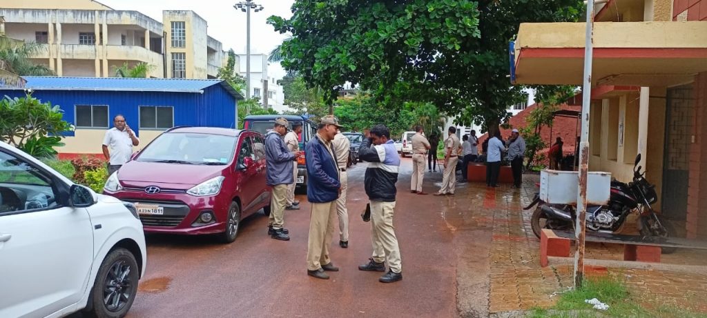 Postmortem on the body of Kamakumar Nandi Maharaj in Belgaum