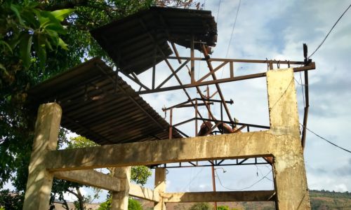 Kolhapur : रस्त्याकडेला अन् शिवारातच होतात अंत्यसंस्कार; जिह्यातील 127 गावांत नाही स्मशानशेड Funerals take roadside no crematorium in 127 villages district