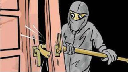Four burglaries in Gargoti city