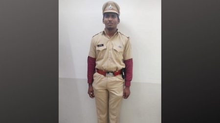 Raigad Crime News Fake police sub-inspector arrested in Mahad